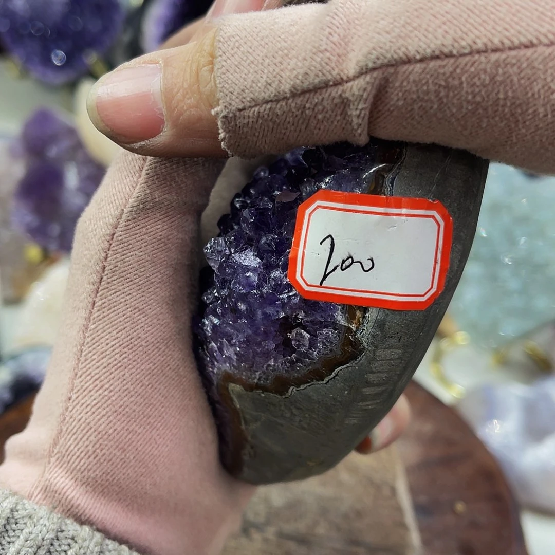 水晶随形摆件未镶嵌