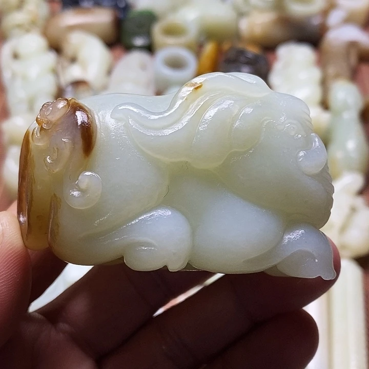 和田玉未镶嵌挂件