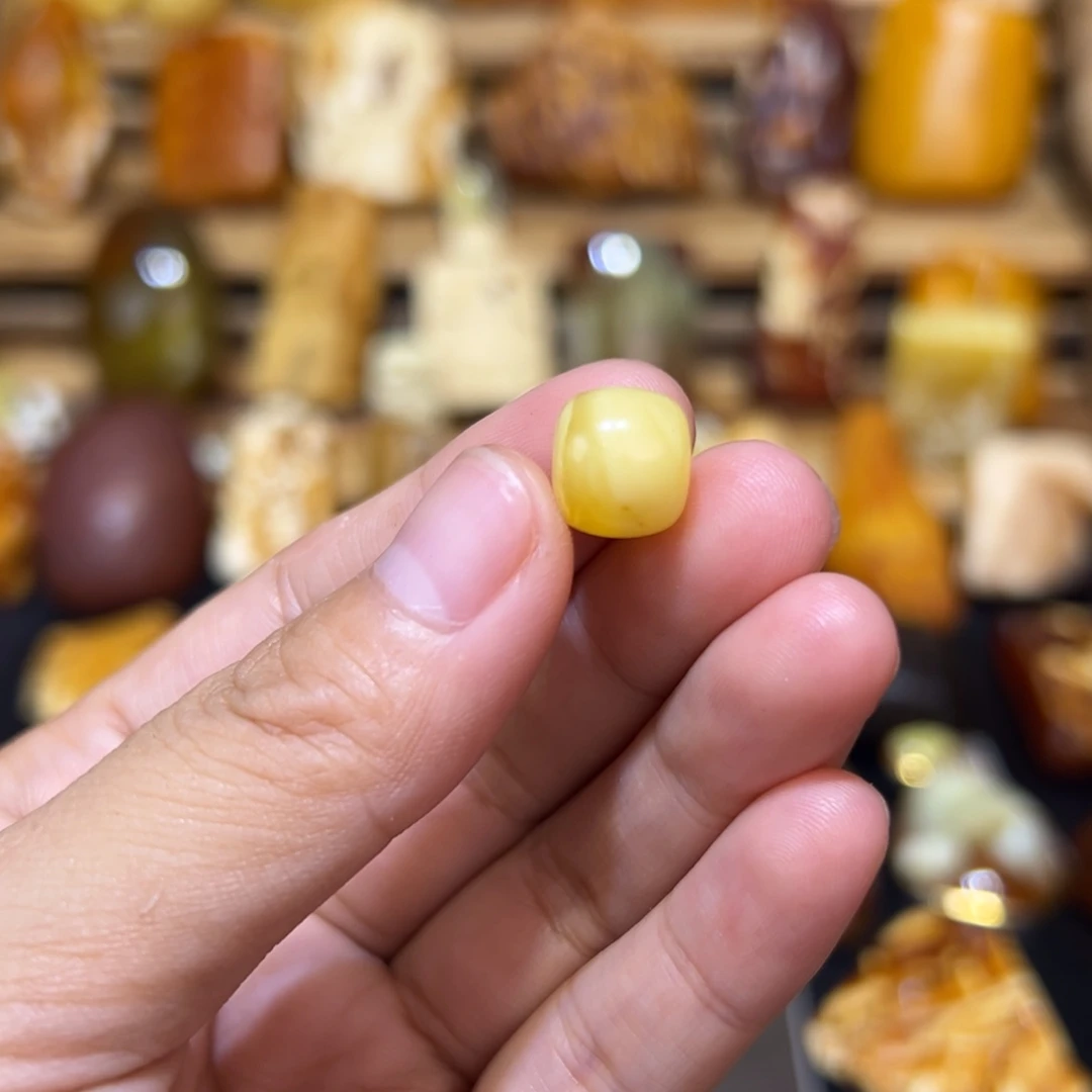 *****裸石琥珀未镶嵌琥珀蜜蜡