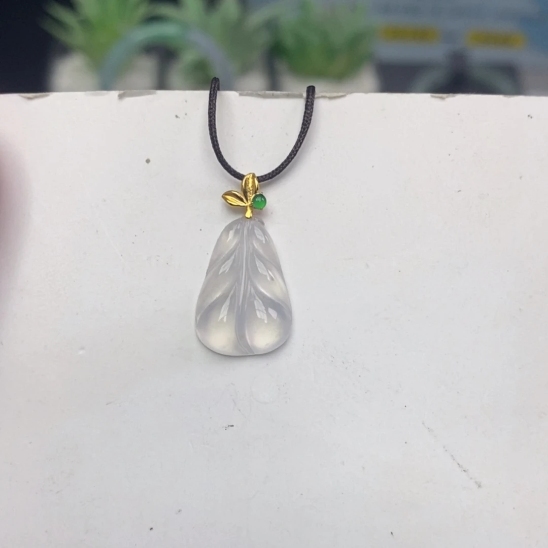 【闪购商品】颈饰未镶嵌翡翠翡翠