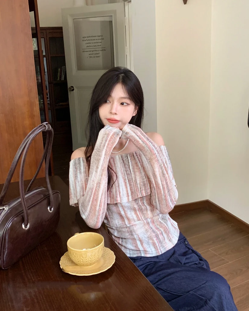 高质量孤品 法式荷叶领小衫