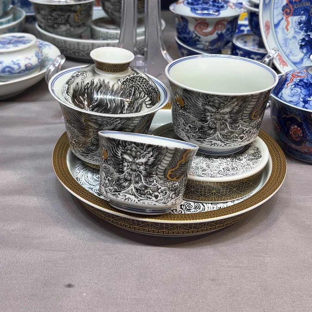 景德镇陶瓷艺术品