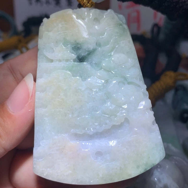 翡翠未镶嵌颈饰保真天然A货翡翠
