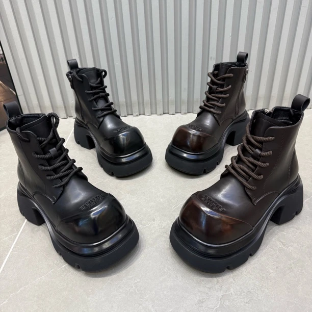 富2367–89新款厚底松糕秋冬加绒系带款英伦风个性款马丁靴底厚7公