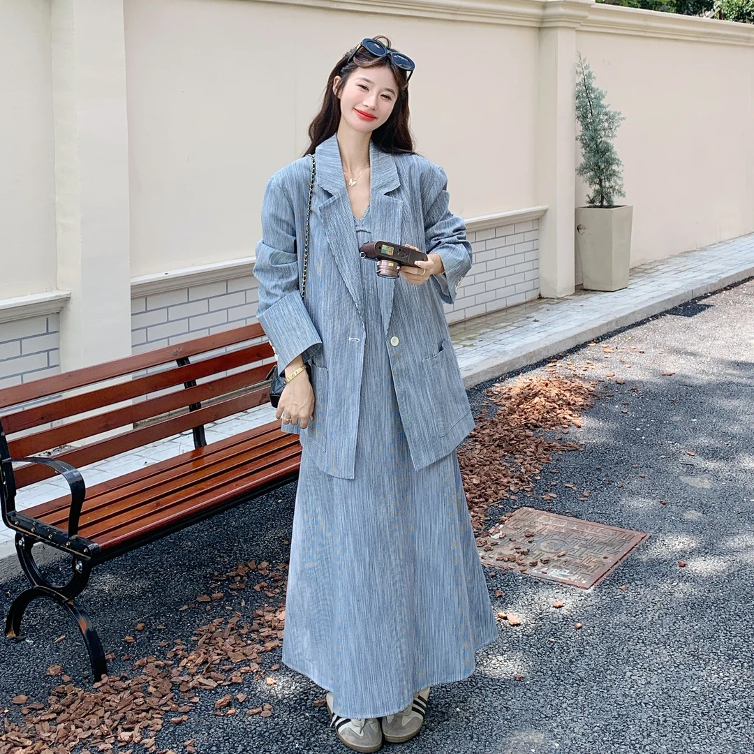 ins蓝色西装吊带裙两件套女2025秋季新款超好看西服连衣裙套装