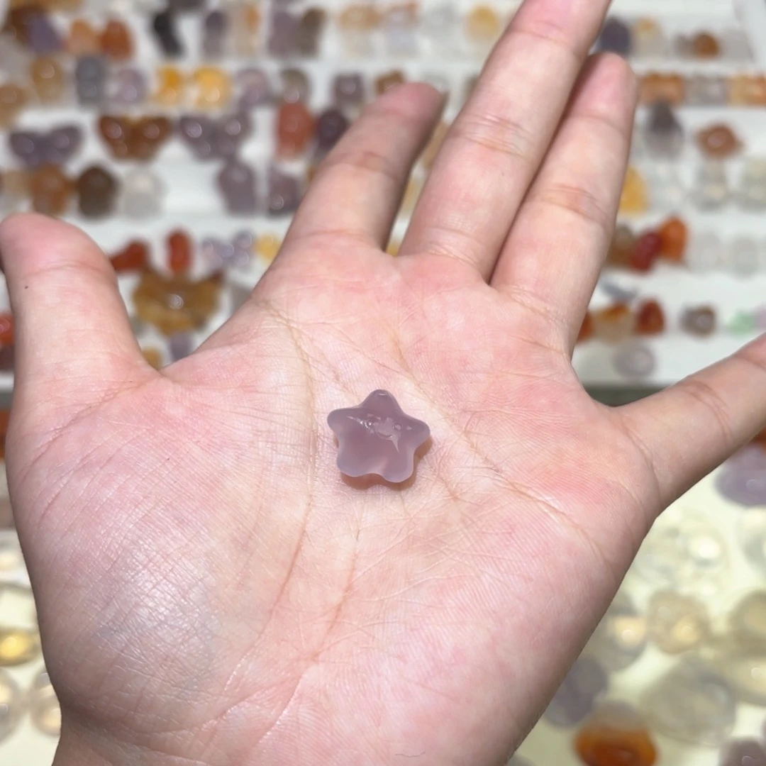 玛瑙/玉髓颈饰未镶嵌猫**女