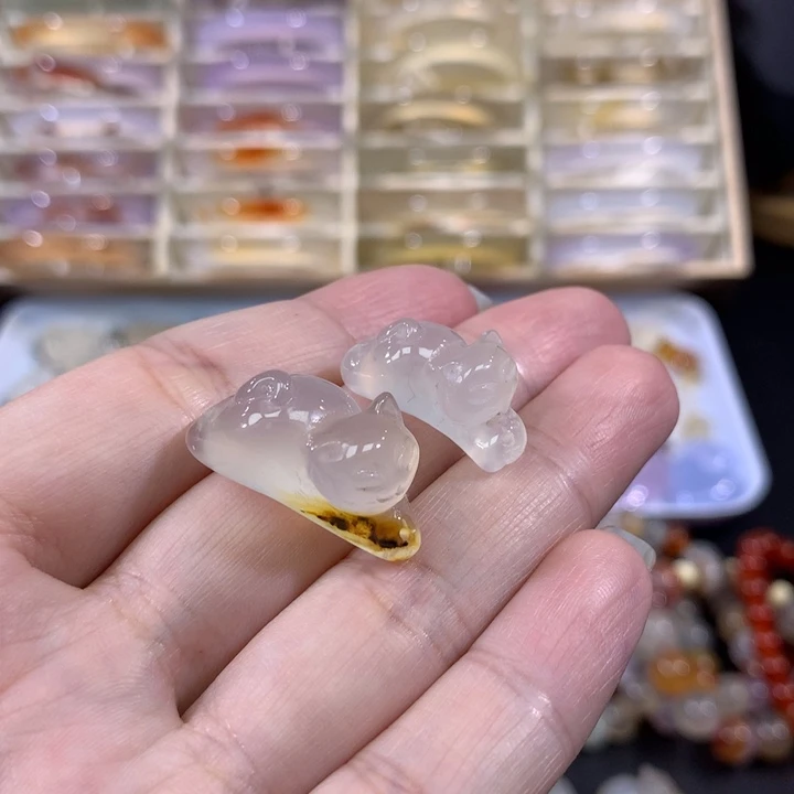 玛瑙/玉髓未镶嵌颈饰