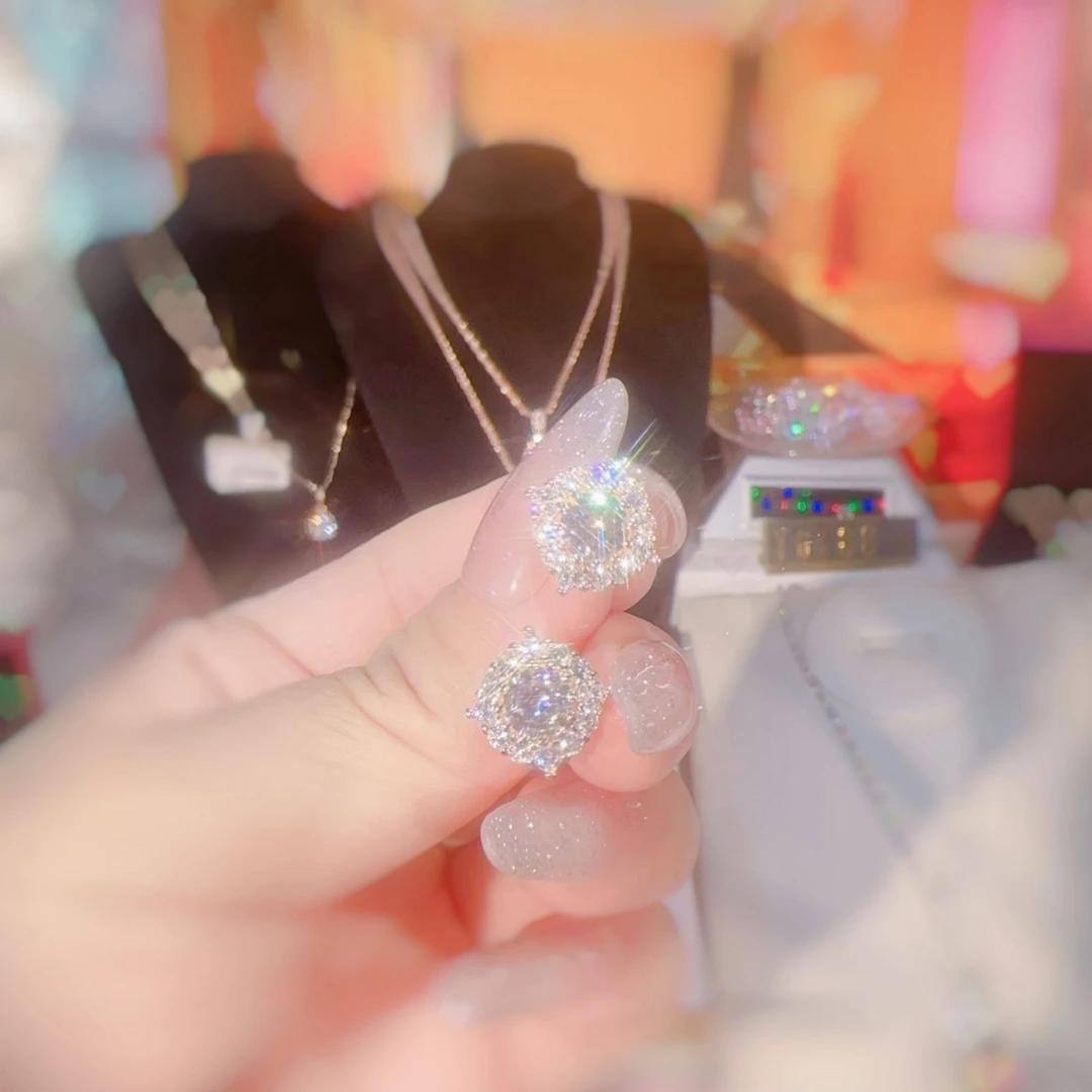 欧若风【方包耳钉】女神满钻百搭高奢甜美气质豪镶超闪时尚轻奢