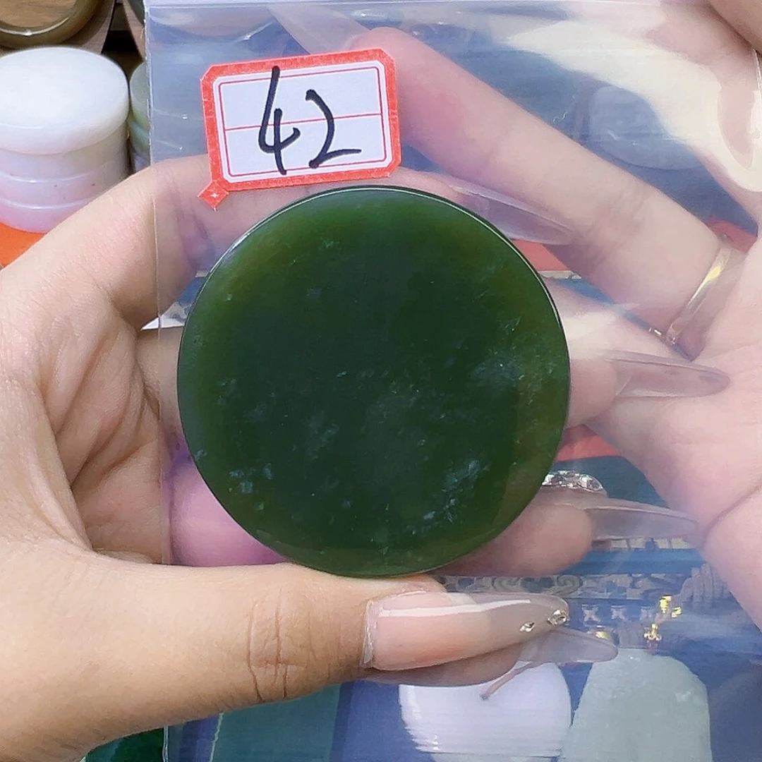 和田玉未镶嵌珠宝半成品