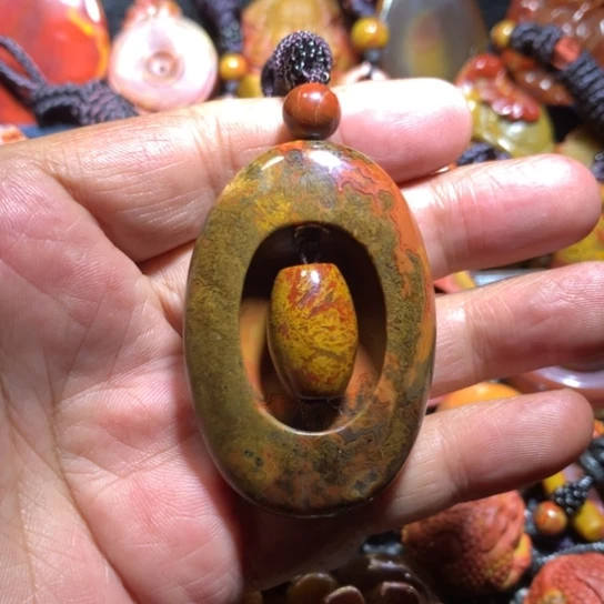 玛瑙/玉髓颈饰未镶嵌