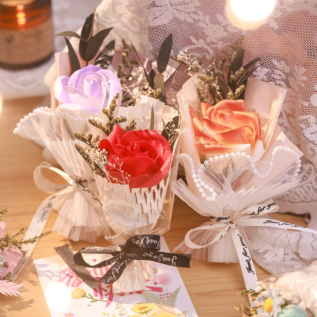 映菲寻七夕情人节送女朋友礼物高级感迷你永生花束教师节伴手礼品