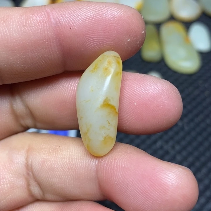 和田玉（白玉）珠宝奇石未镶嵌