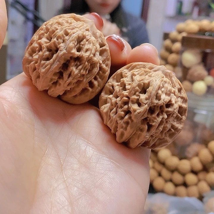 【闪购商品】文玩核桃把件40四座楼
