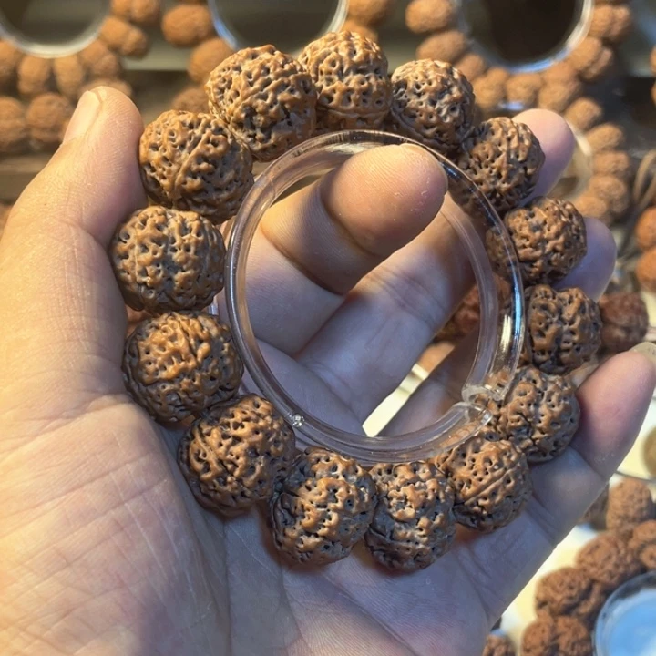 金刚菩提手串镂空蜂王