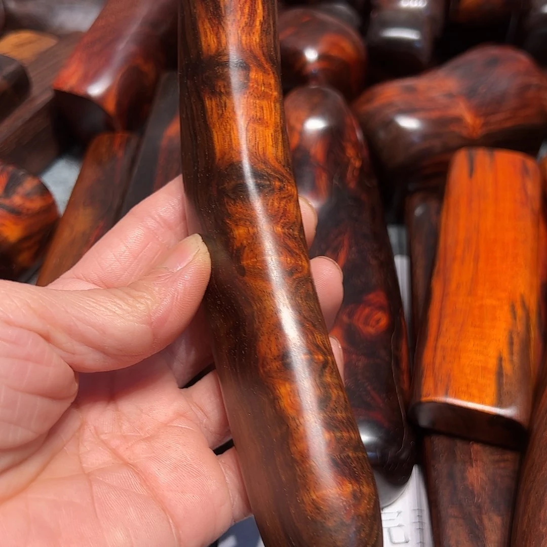 交趾黄檀（大红酸枝）用****8