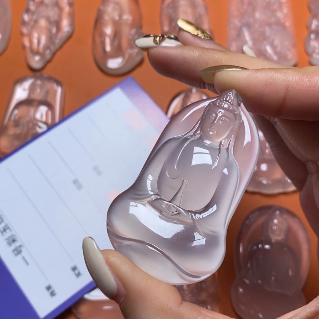 冷***少玛瑙/玉髓未镶嵌吊坠