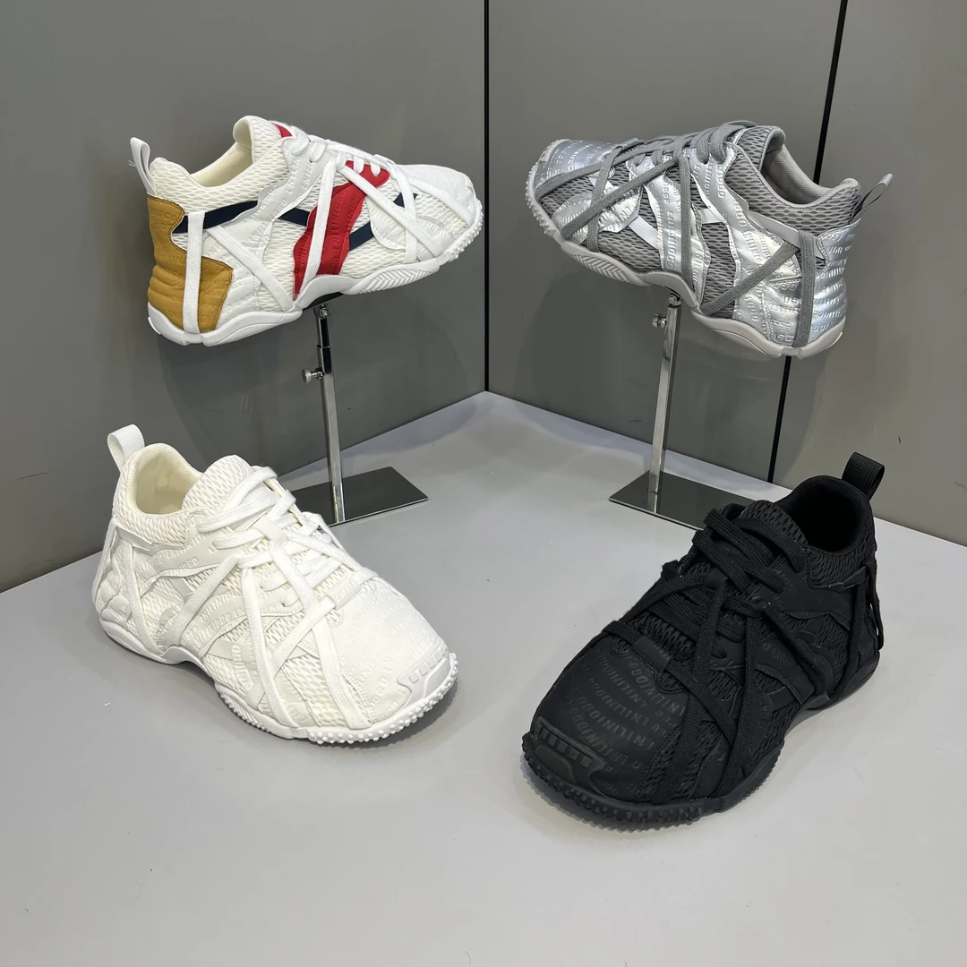 2025春季新款男士厚底轻奢舒适网红小板鞋时尚休闲百搭潮流男鞋子