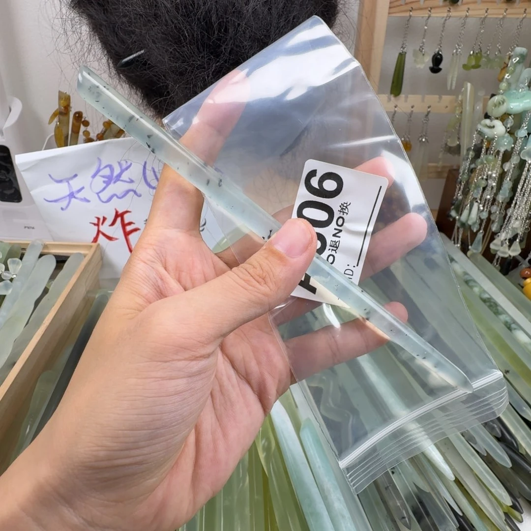 k***e蛇纹石玉合金发饰