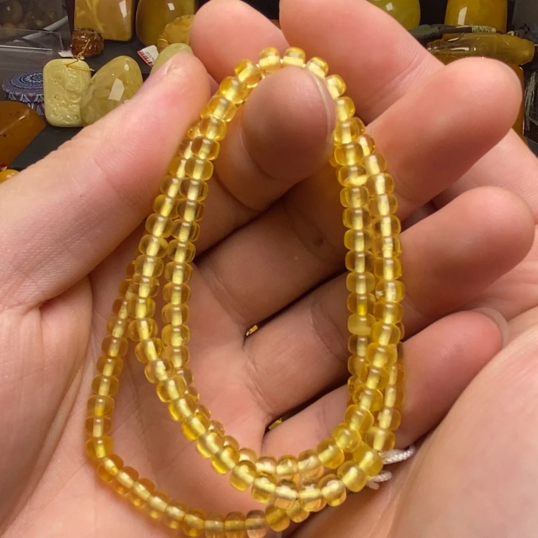 任***枝琥珀未镶嵌裸石蜜蜡