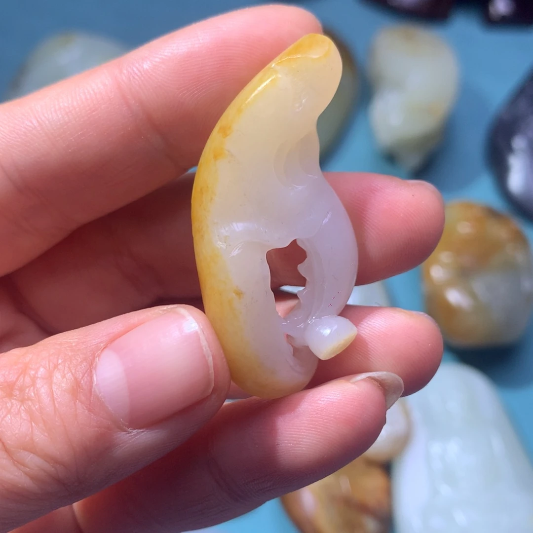 和田玉挂件未镶嵌美****6