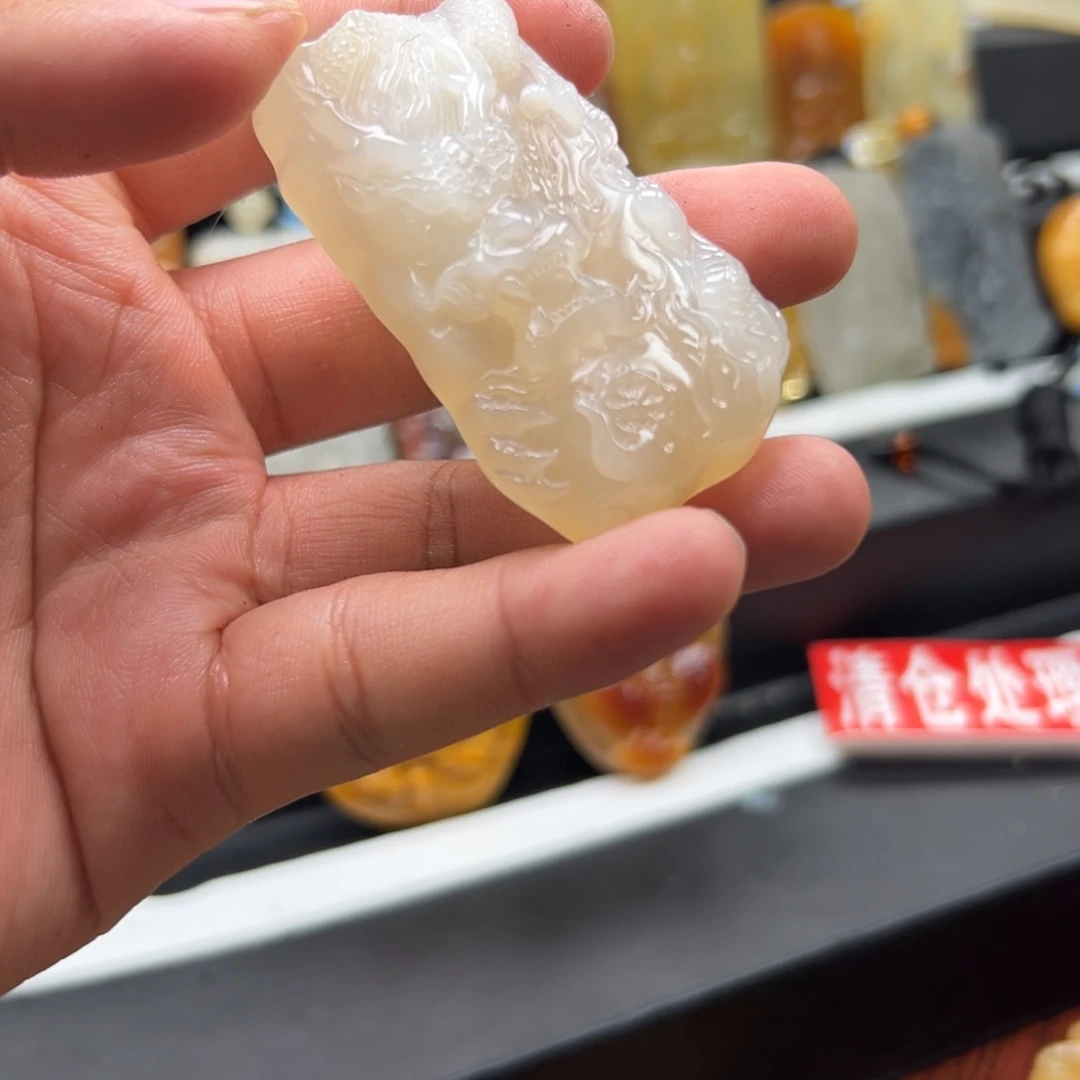 石英质玉（黄龙玉）未镶嵌多样性发货，发其一