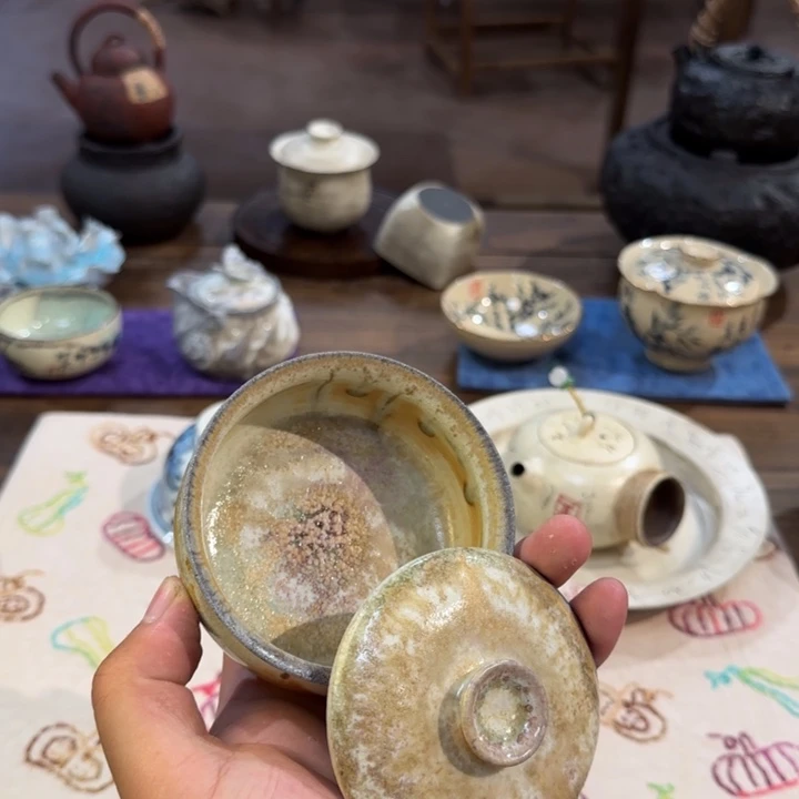 景德镇手作器物陶艺