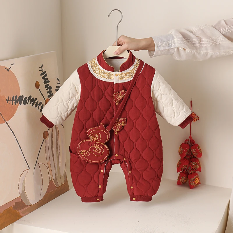 新中式中国风夹棉加绒满月服秋冬A类长袖外套拜年服哈衣幼儿棉衣