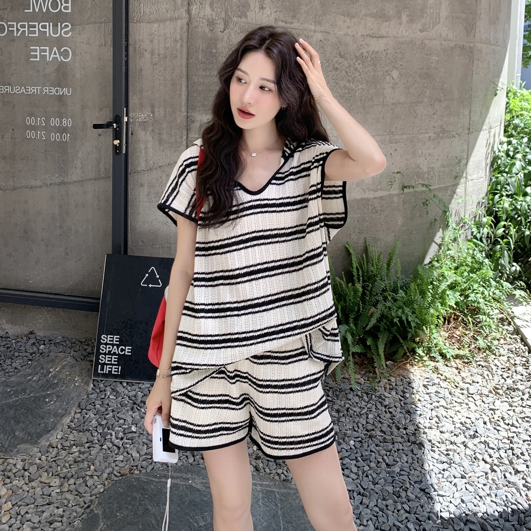 【晨夕专属】韩系慵懒风条纹洋气T恤套装女新款小个子宽松休闲短裤
