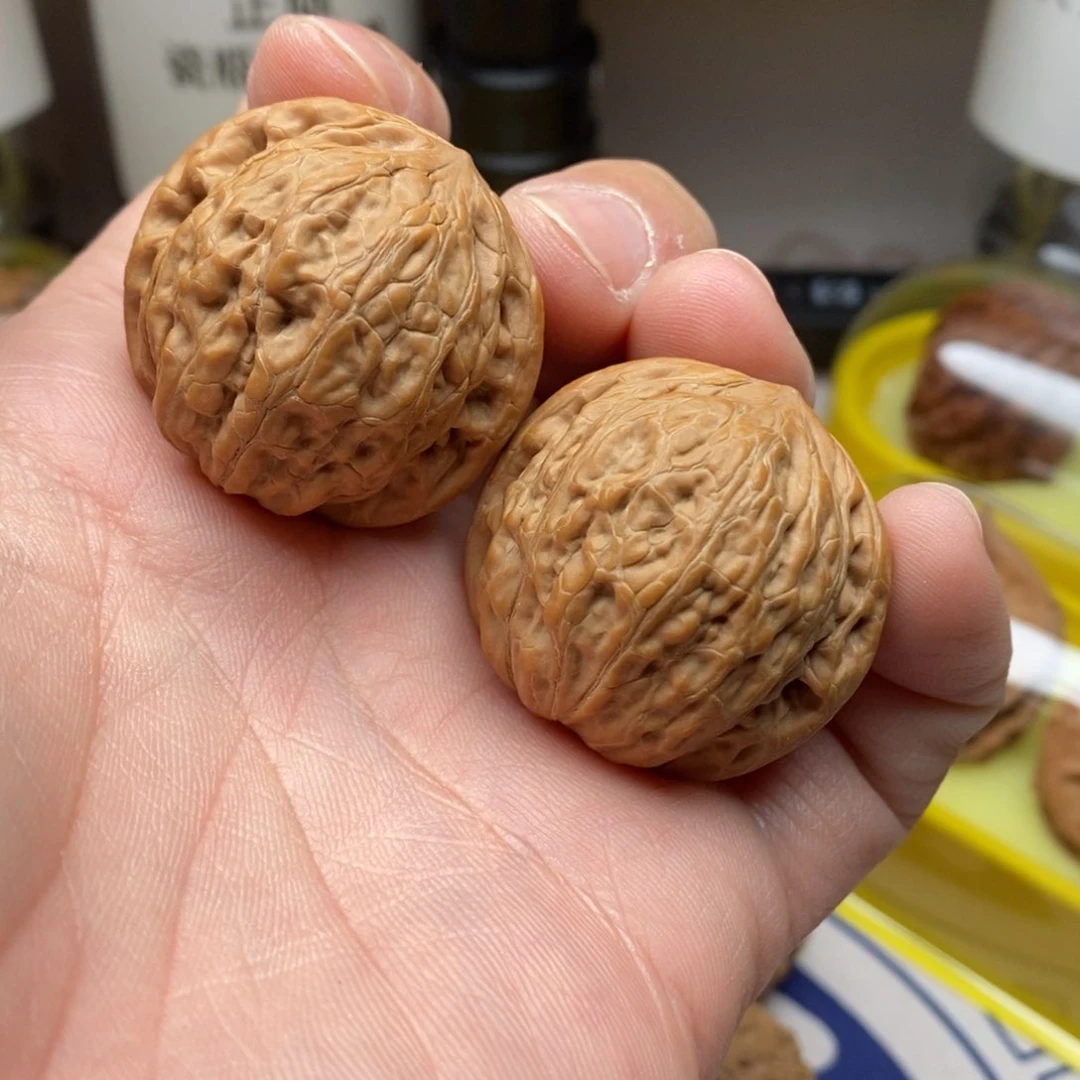 核桃把件宁****校全品铁锤妹妹