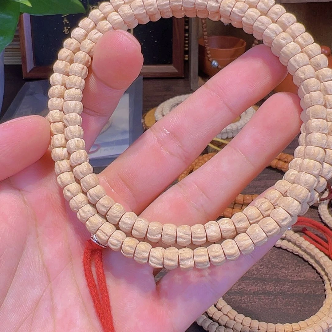 夏***悦柏香籽/百香籽吊坠