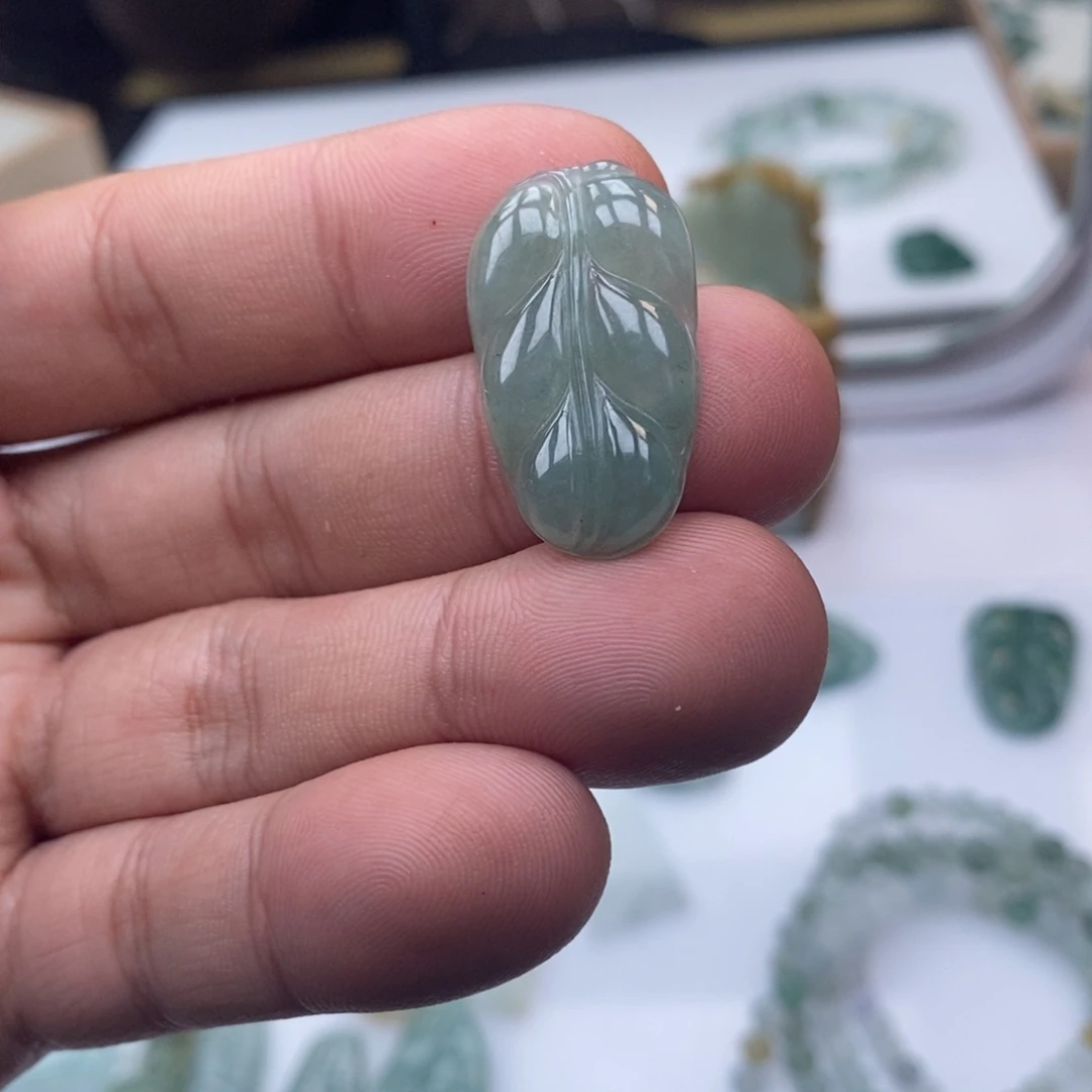 翡翠未镶嵌手链天然a货翡翠25