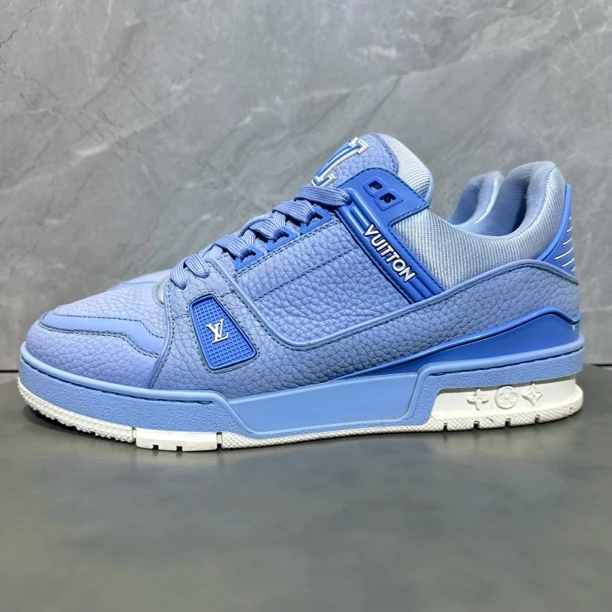 95新 LouisVuitton/路易威登 trainer 蓝色 低帮板鞋