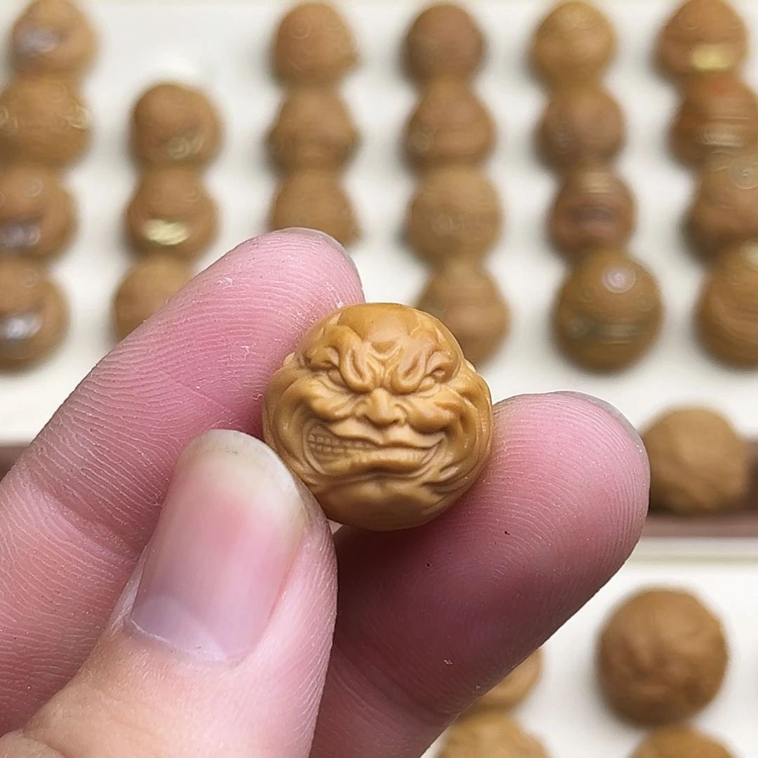 猴头核桃吊坠亨爷17