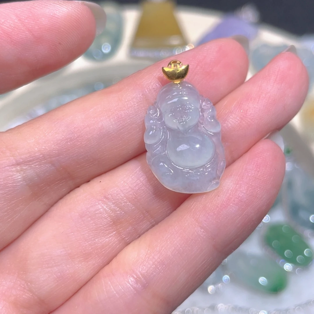 翡翠18K金镶嵌颈饰翡翠