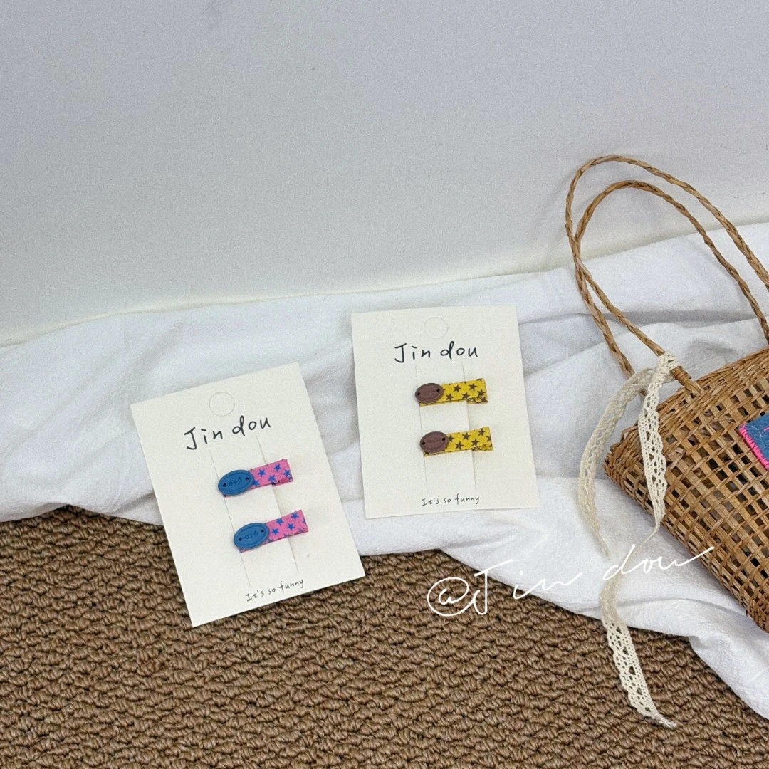 A113—“手作系列”星星纽扣鸭嘴夹