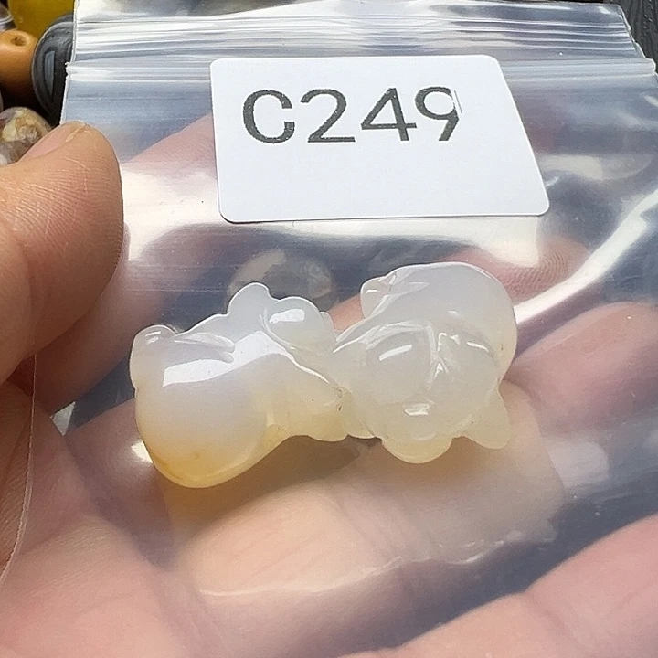 东***菲玛瑙/玉髓未镶嵌手链