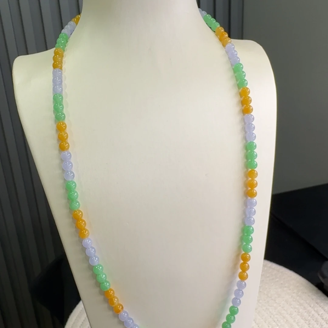 翡翠项链未镶嵌高品质鲜艳三彩