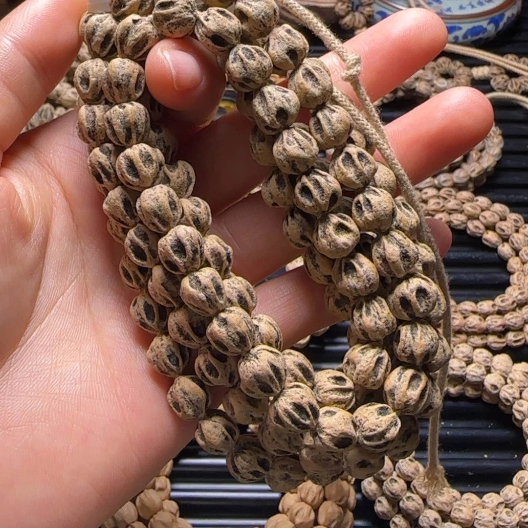 【闪购商品】吊坠柏香籽/百香籽天*