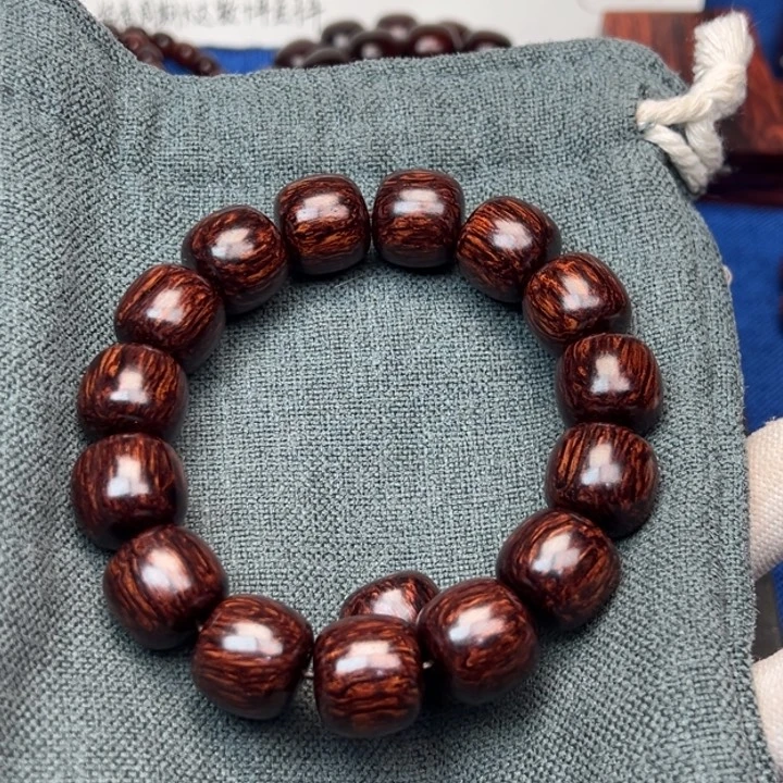 王***蒙花梨木类红降1516老型满纹超一档