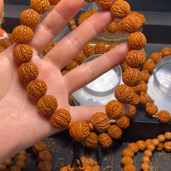 桃核手串荔枝纹手持