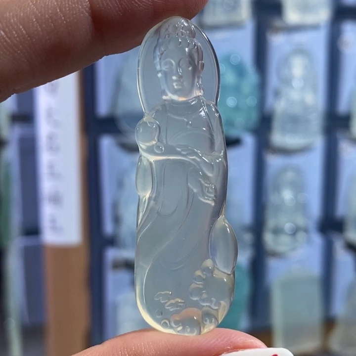 岫玉未镶嵌颈饰吊坠