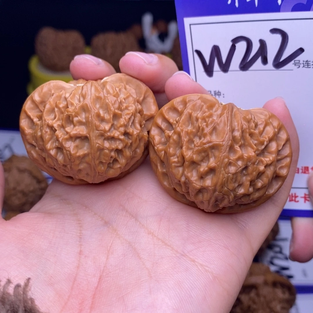 吊坠文玩核桃W212链接 宫灯43尺