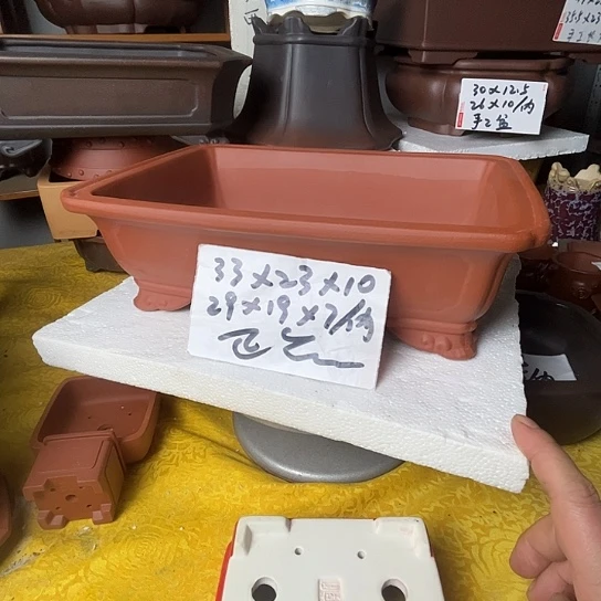 宜兴紫砂花盆一个