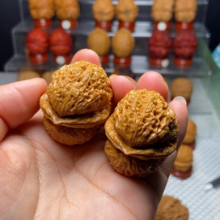 文玩核桃把件食蚁兽56