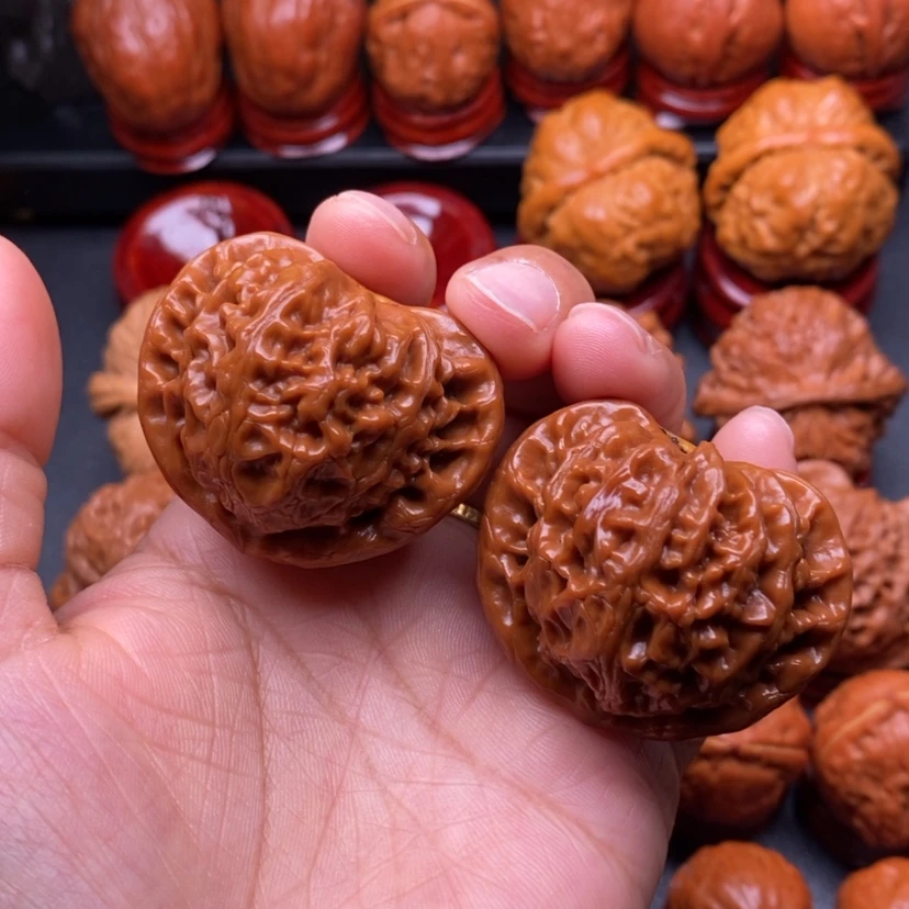 【闪购商品】文玩核桃把件41宫灯