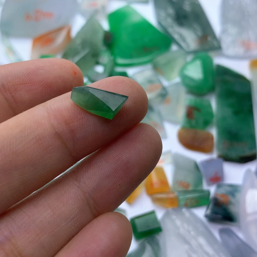 定制翡翠未镶嵌天然翡翠