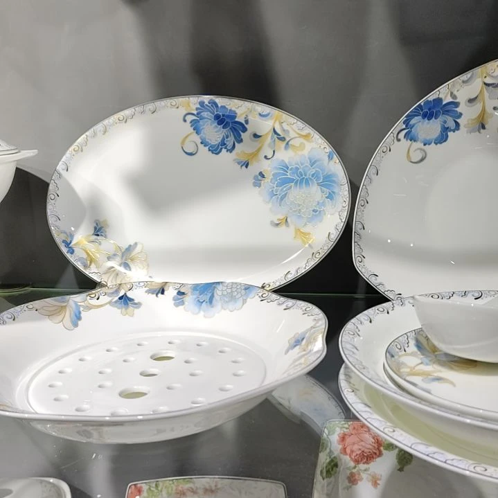小***儿45%以上骨粉骨瓷烟雨倾城 42头中餐具