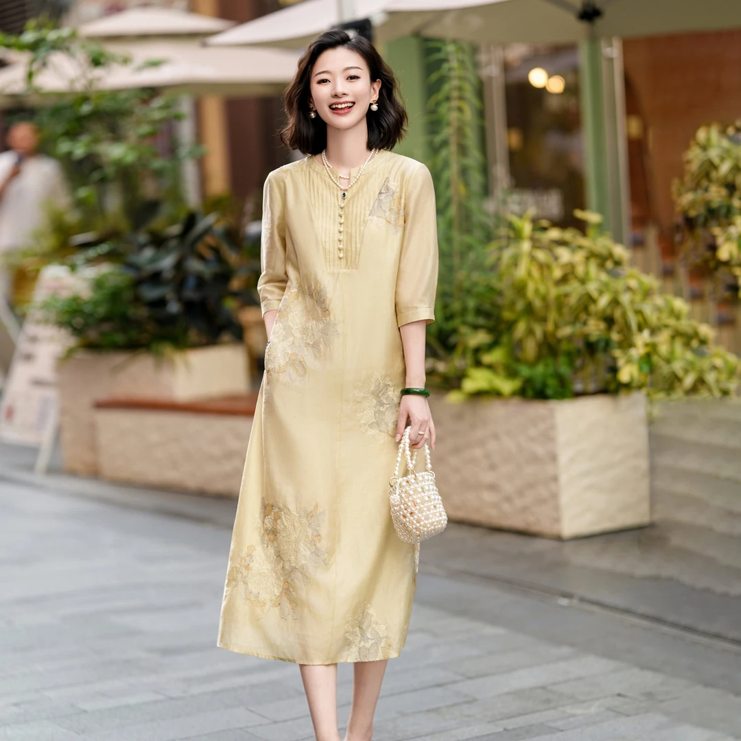 西子/【国色天香】优雅高级定位浮雕刺绣杏色连衣裙/CQTJ298