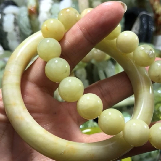 未镶嵌岫玉手镯60