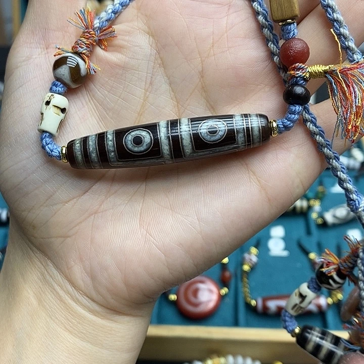 玛瑙/玉髓（覆膜）合金颈饰